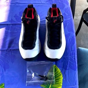 1990 OG Mens Nike Air Pippen III Shoes size 9